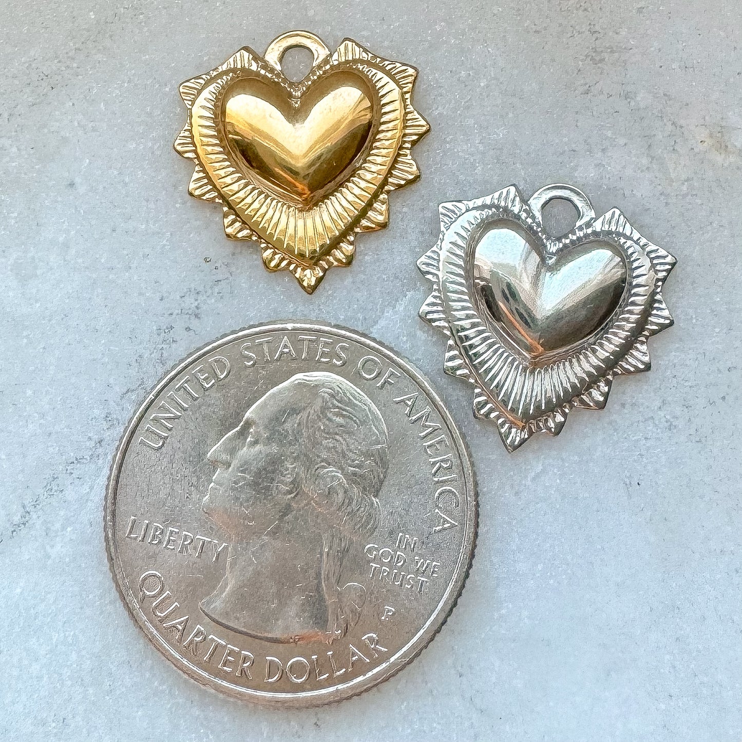 DETAILED HEART CHARM