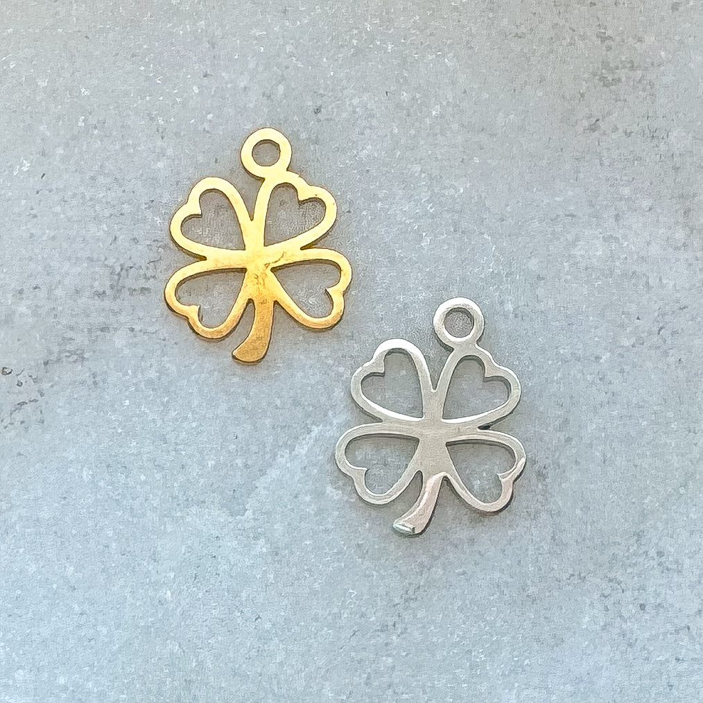 FOUR LEAF CLOVER CHARM