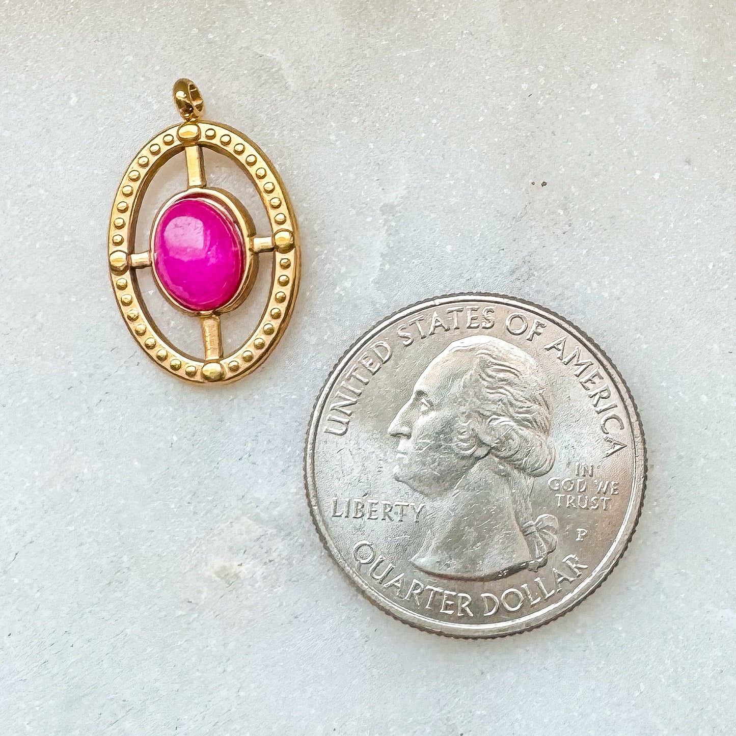 VINTAGE OVAL CHARM