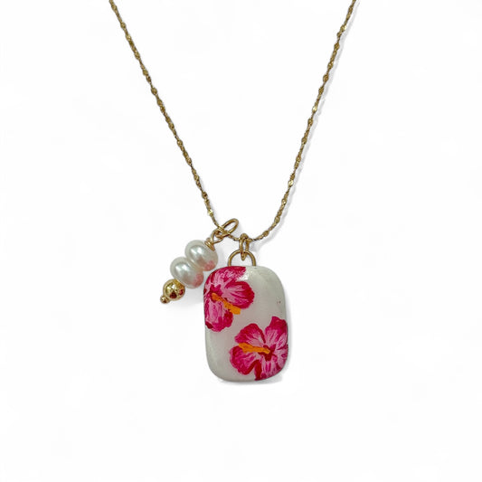 HIBISCUS FLOWER CHARM NECKLACE