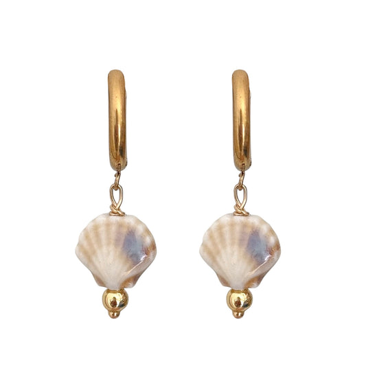 CREAM SHELL HOOP EARRINGS