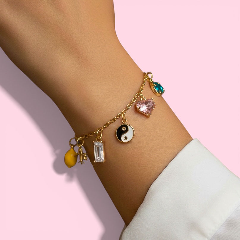 THINNEST LINKED CHARM BRACELET
