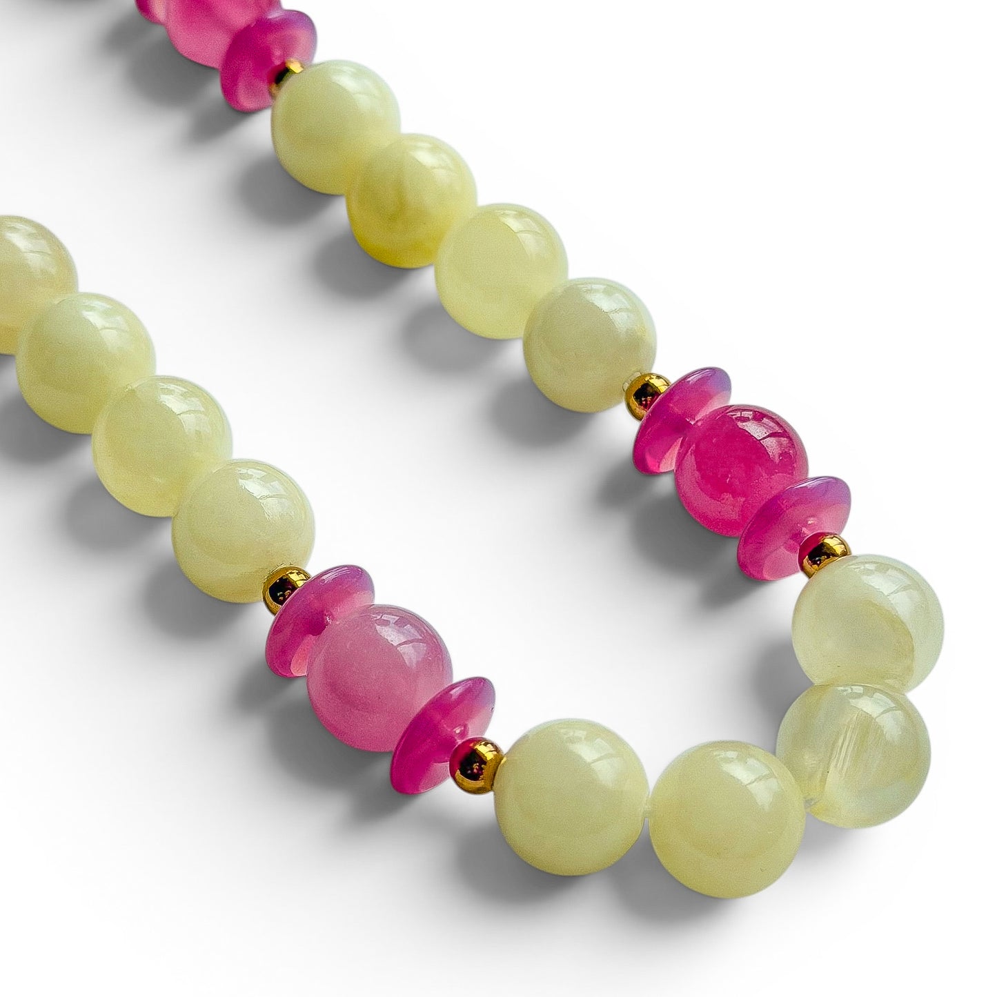 PINK LEMONADE BEADED NECKLACE