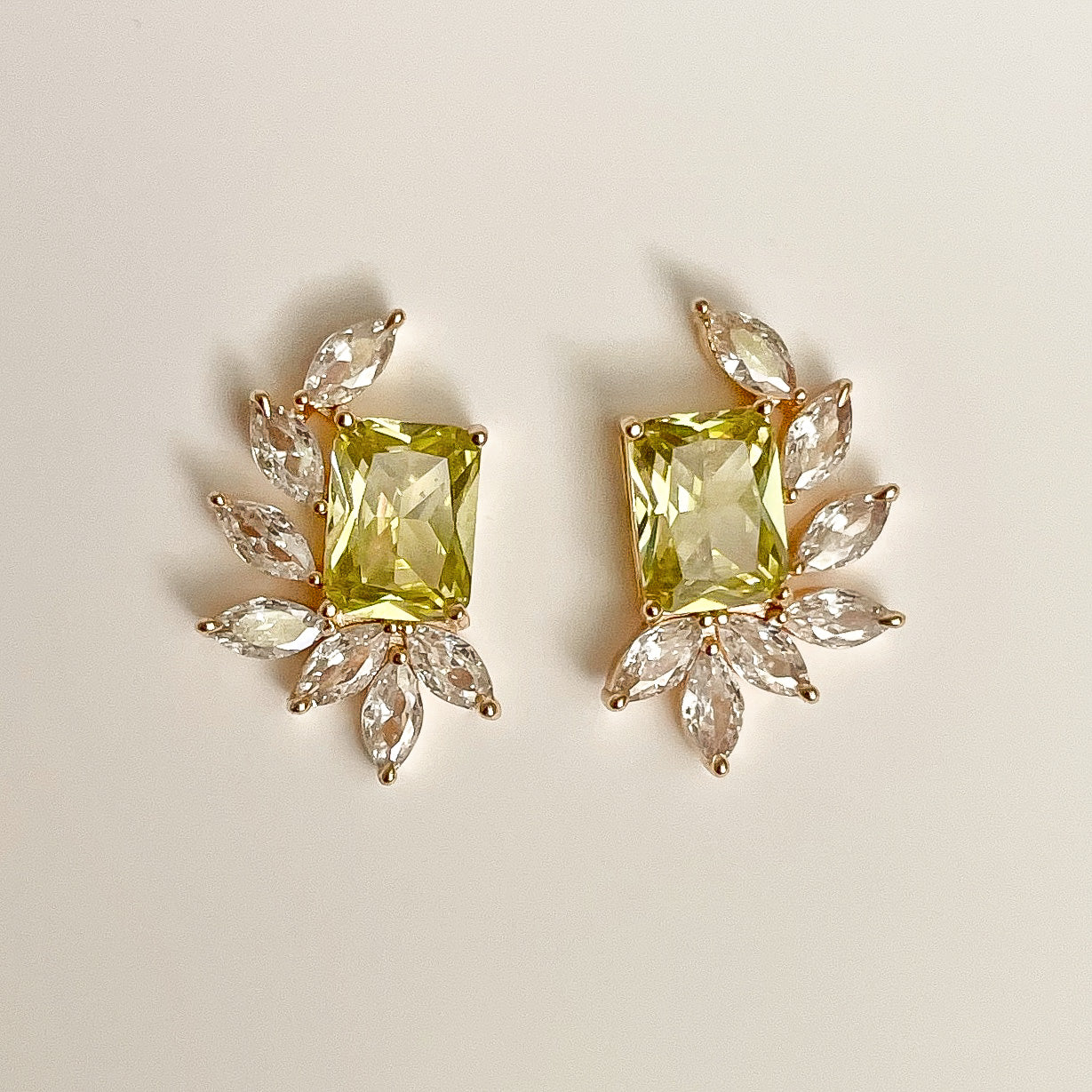 GREEN CRYSTAL STUDS