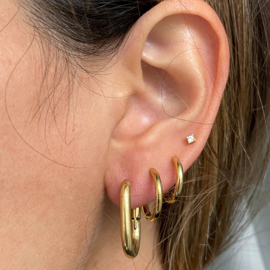 GOLD SIMPLE OVAL HOOPS