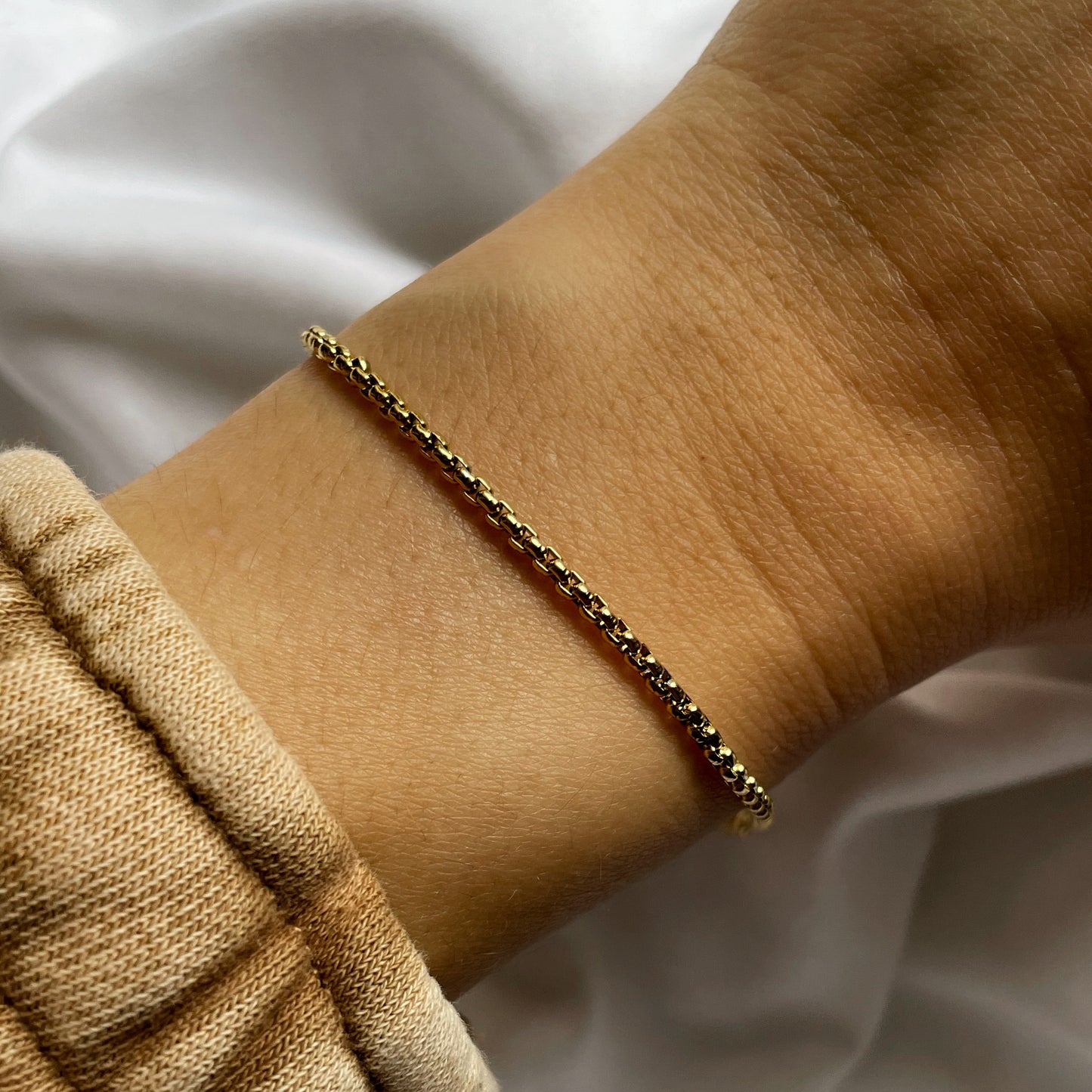 Gold Simple Box Chain