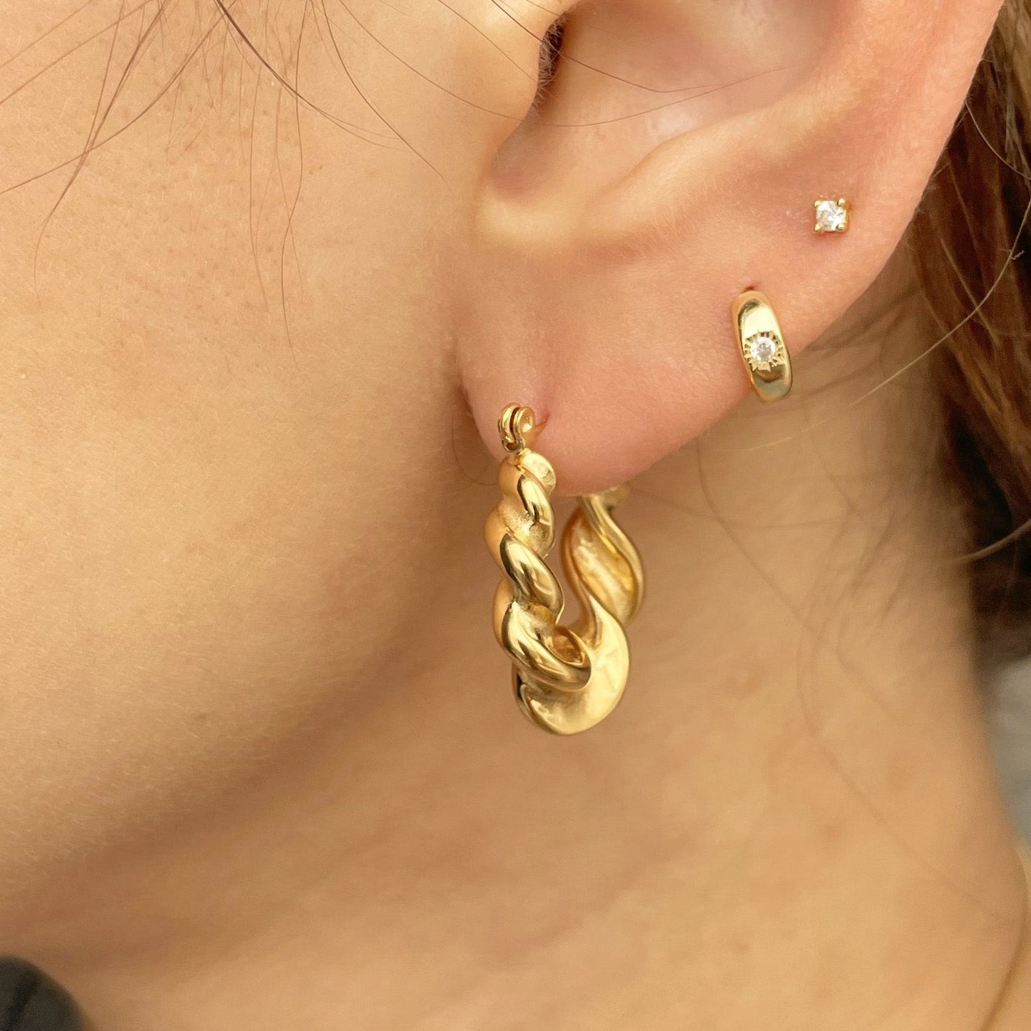 GOLD TWISTED HOOPS