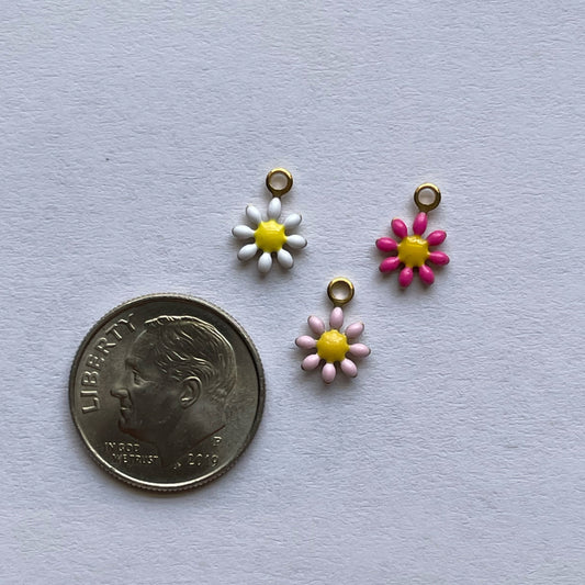 COLORFUL FLOWER CHARMS