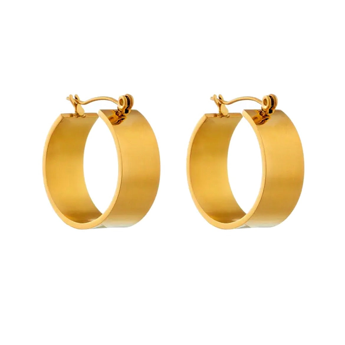 GOLD CHUNKY HOOPS