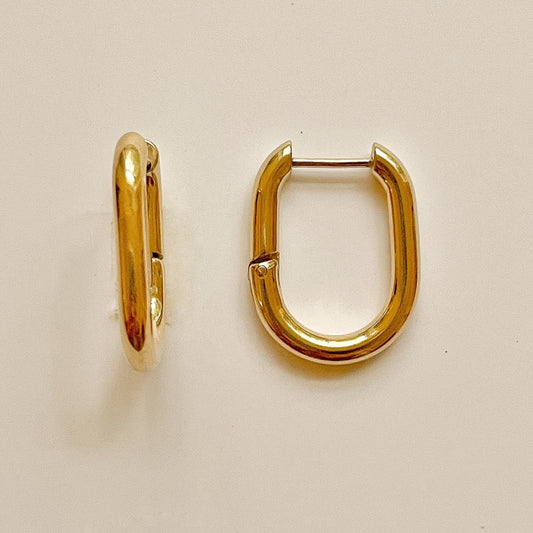 GOLD SIMPLE OVAL HOOPS
