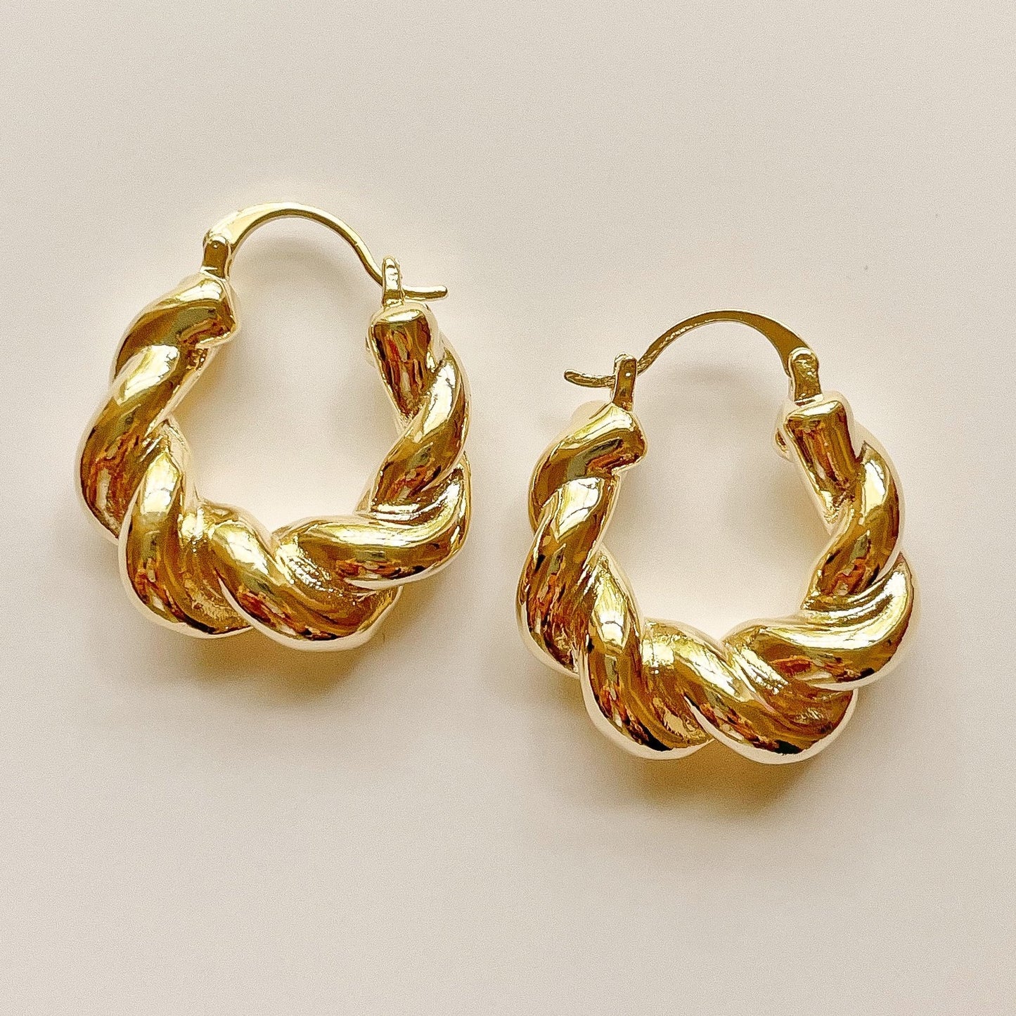 GOLD TWISTED HOOPS