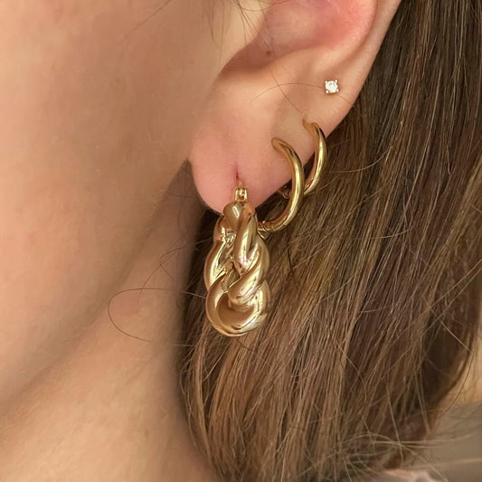 GOLD TWISTED HOOPS