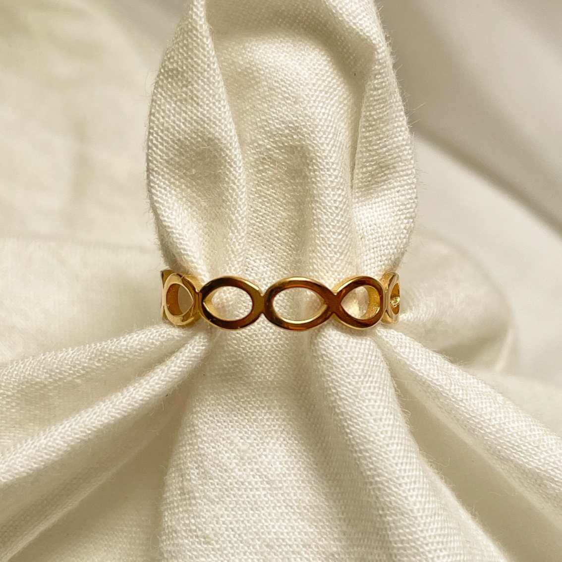 INFINITY RING